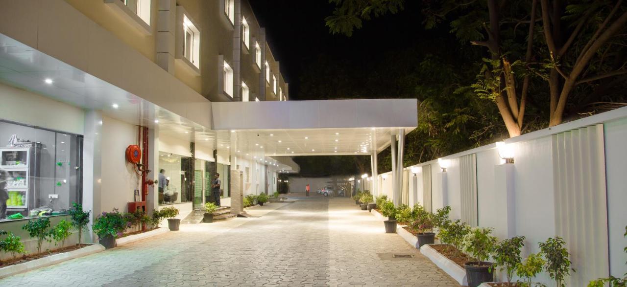 Hotel Indraprasttha Vijayawada Exterior photo