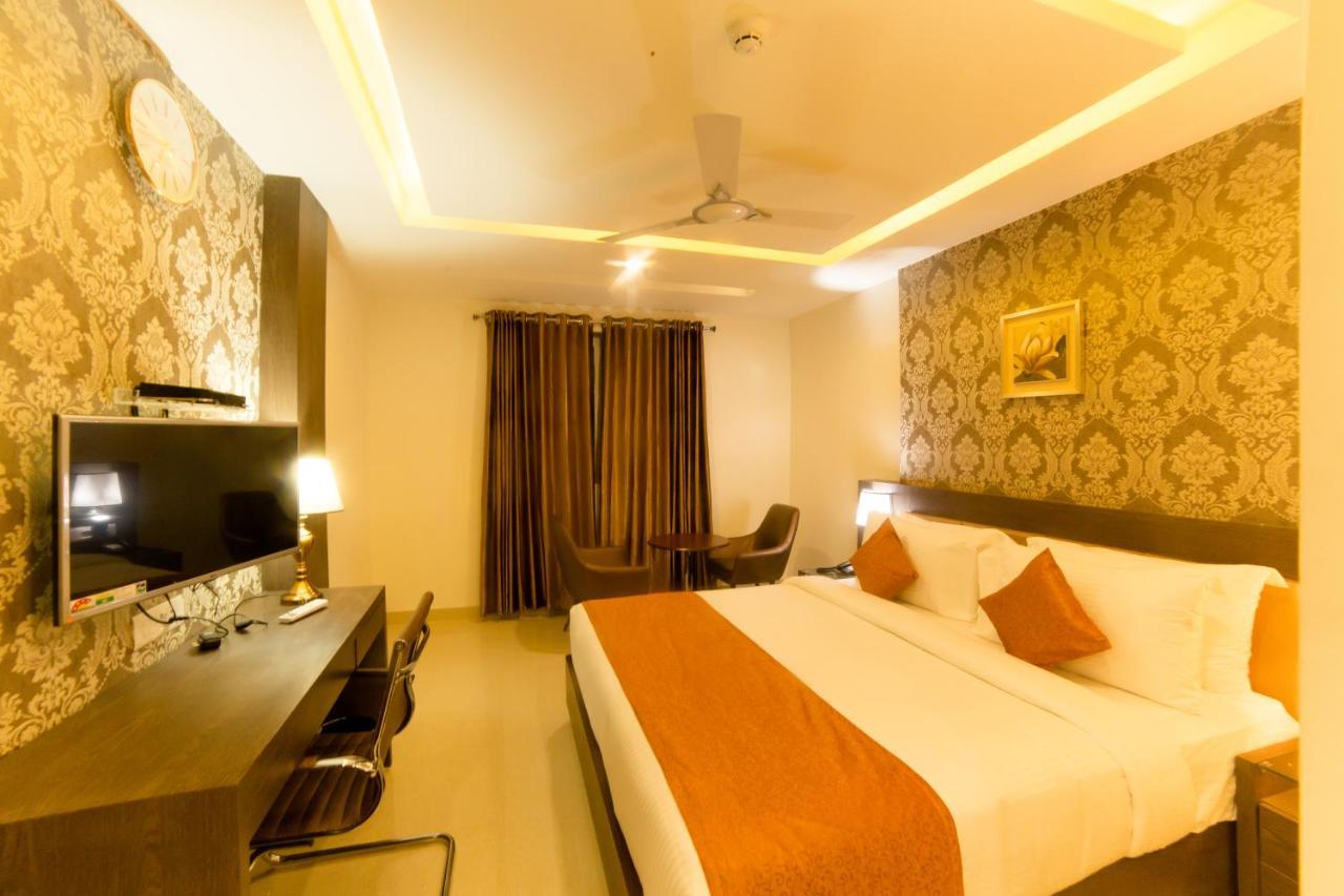 Hotel Indraprasttha Vijayawada Exterior photo